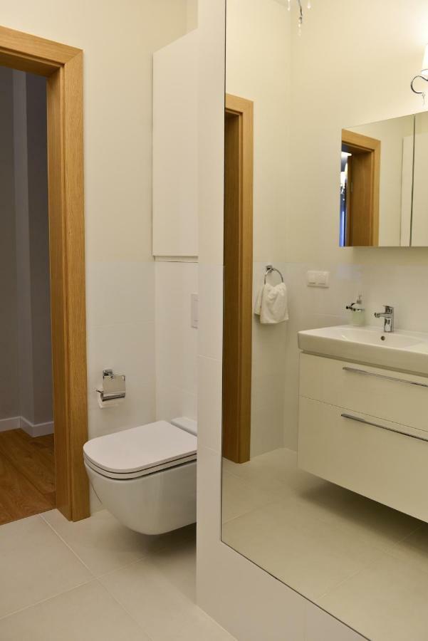La Gioia Elegant Spacious Apartment Cracovia Exterior foto